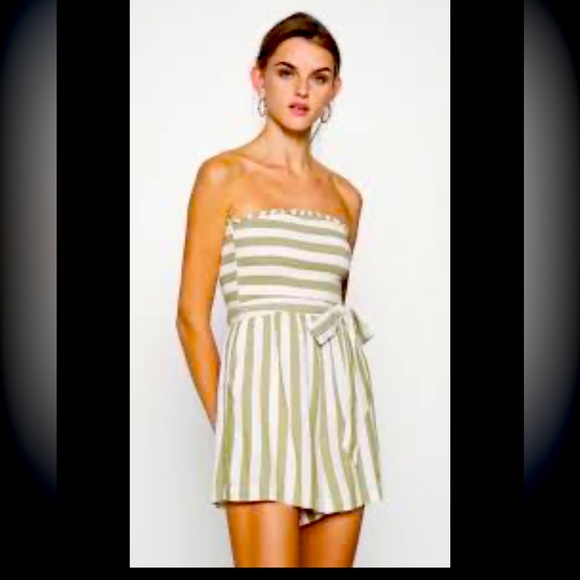 American Eagle striped romper with detachable straps size large item 06-28 - Picture 1 of 10